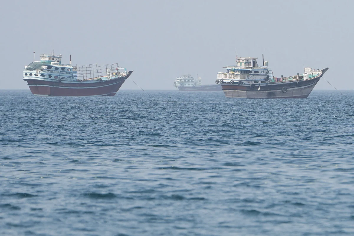 ইরানের মিসাইল হামলায় ADNOC ট্যাঙ্কার আক্রান্ত, আরব দেশগুলোর নিন্দা