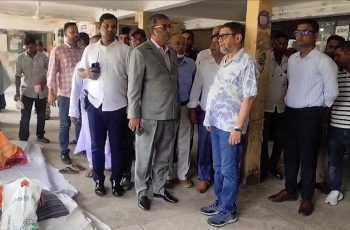 চাঁদপুরে হাসপাতাল অব্যবস্থাপনার কারণে সিভিল সার্জনকে স্ট্যান্ড রিলিজের নির্দেশ