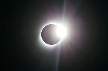 ১২ আগস্টে সৌরগ্রহণ: কোথায় কখন দেখা যাবে