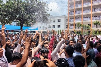 এসএসসিতে দুই দশকের মধ্যে সবচেয়ে খারাপ ফলাফল প্রকাশ