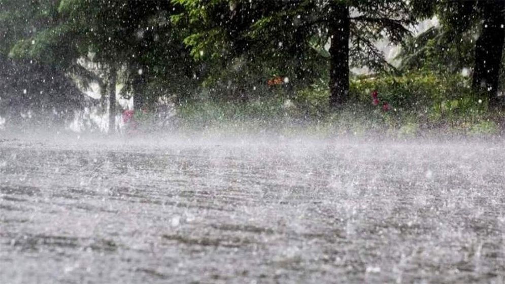 আগামী ৫ দিন ভারী বর্ষণের পূর্বাভাস, সতর্কতা জারি
