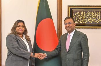 প্রধানমন্ত্রীর উপদেষ্টার সঙ্গে মালদ্বীপের হাইকমিশনারের সাক্ষাৎ