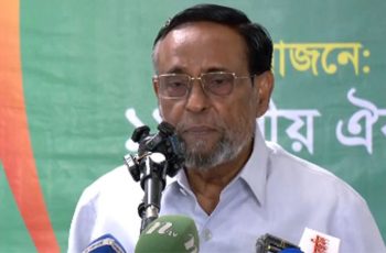 রাষ্ট্রপতি নির্বাচনে অলি আহমদের মনোনয়নপত্র জমা