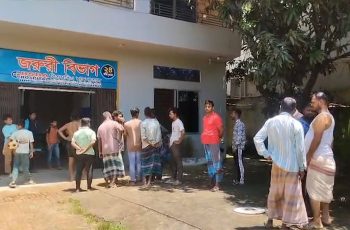 চট্টগ্রামে জাহাজভাঙা কারখানায় গ্যাস বিষক্রিয়ায় নিহত বেড়ে ৮