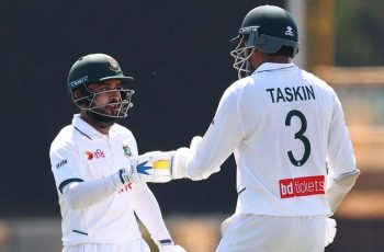 বাংলাদেশের ২২৮ রানের লিড, অস্ট্রেলিয়াকে চ্যালেঞ্জ