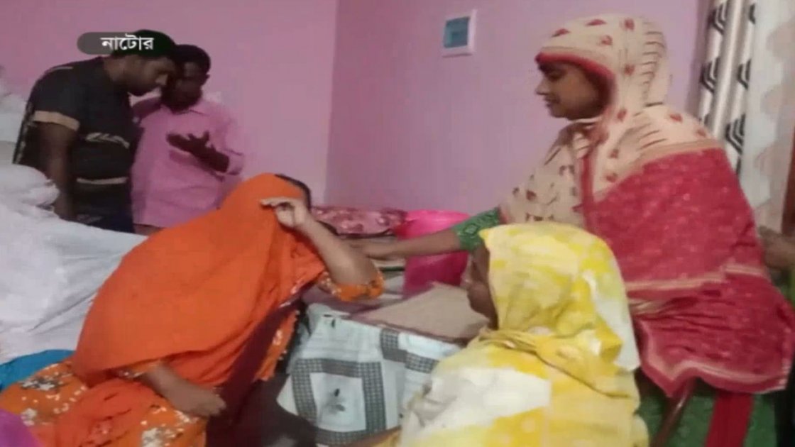 সৌদি আরবে আগুনে নিহত নাটোরের দুই যুবকের পরিবারে শোক ও ঋণের চাপ
