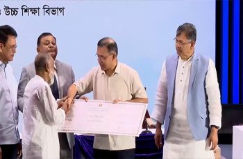 অবসরপ্রাপ্ত শিক্ষকদের বকেয়া অর্থ প্রদান করলো সরকার