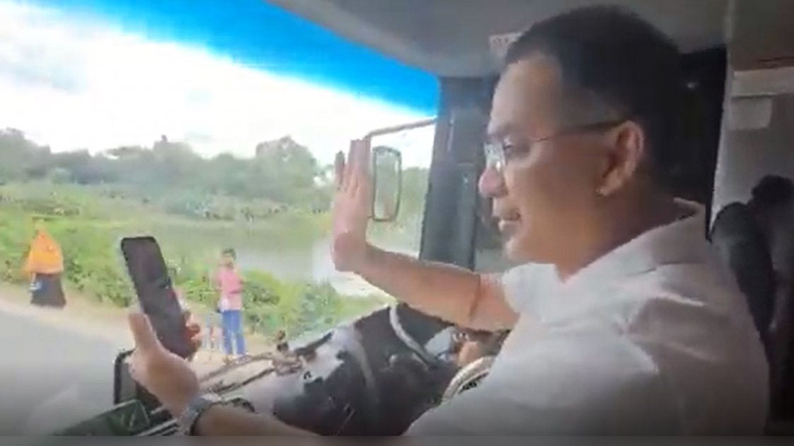অস্ট্রেলিয়াকে হারিয়ে বাংলাদেশের ঐতিহাসিক জয়, প্রধানমন্ত্রী অভিনন্দন