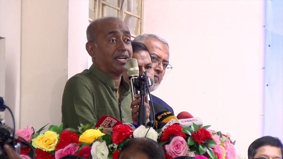 আইনমন্ত্রী: সরকার মানুষের আস্থা ফিরিয়ে আনার চেষ্টা করছে