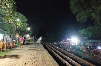 নওগাঁয় ট্রেনের ধাক্কায় যুবকের মৃত্যু