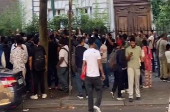 ফ্রান্সে পাসপোর্ট সংকটে প্রবাসীদের ভোগান্তি, জনবল বাড়ানোর দাবি