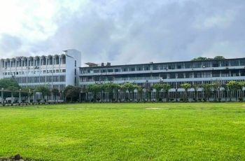 বাংলাদেশ কৃষি বিশ্ববিদ্যালয়ের ৬৫ বছর: নিরাপদ খাদ্যের নিশ্চয়তায় উচ্চশিক্ষা
