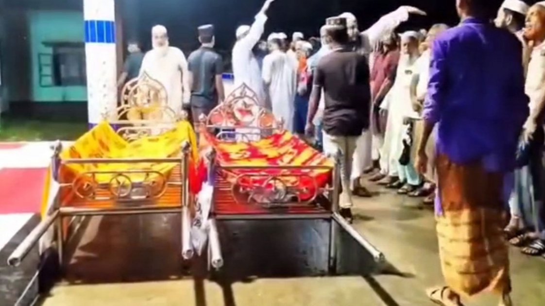ঋণের চাপের শিকার: বিষপানে ছেলের মৃত্যু, বাবারও মৃত্যু
