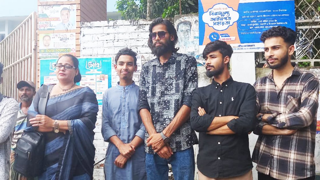 মাহাদী হাসানসহ তিনজন ২১ ঘণ্টা পর মুক্তি পেলেন মুচলেকায়