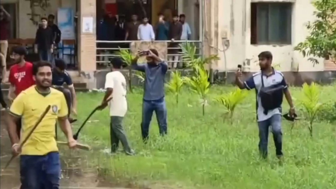 নোবিপ্রবি ছাত্রদলের কমিটি বিলুপ্ত, সংঘর্ষে আহত ৫