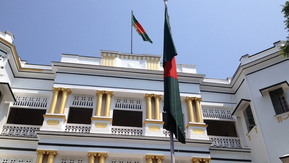 কলকাতায় বাংলাদেশি নাগরিকদের জন্য হেল্পলাইন চালু