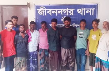 চুয়াডাঙ্গায় অবৈধ অনুপ্রবেশের দায়ে ভারতীয় নাগরিকসহ ৭ আটক