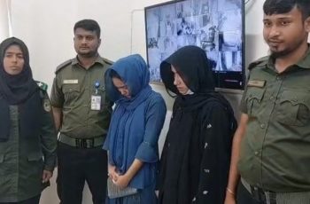 ঝালকাঠিতে পাসপোর্টের জন্য আবেদনকালে ২ নারী আটক