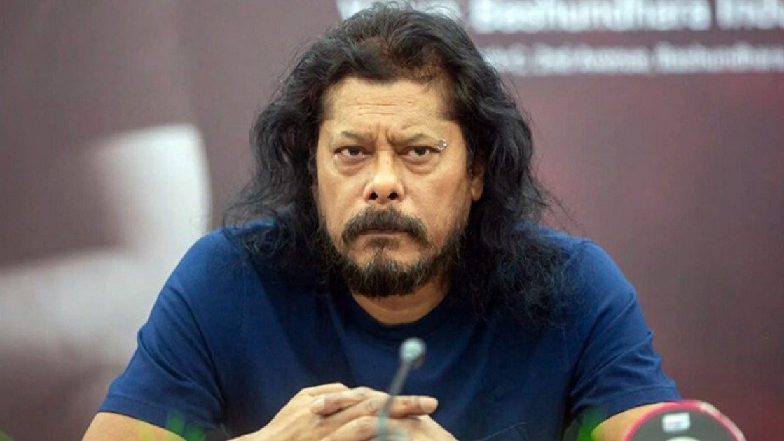 জেমসের বিরুদ্ধে হোটেলকাণ্ডে অভিযোগের জবাব দিলেন রকস্টার