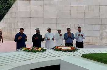 নবনির্বাচিত রাষ্ট্রপতি মির্জা ফখরুলের কবর জিয়ারত