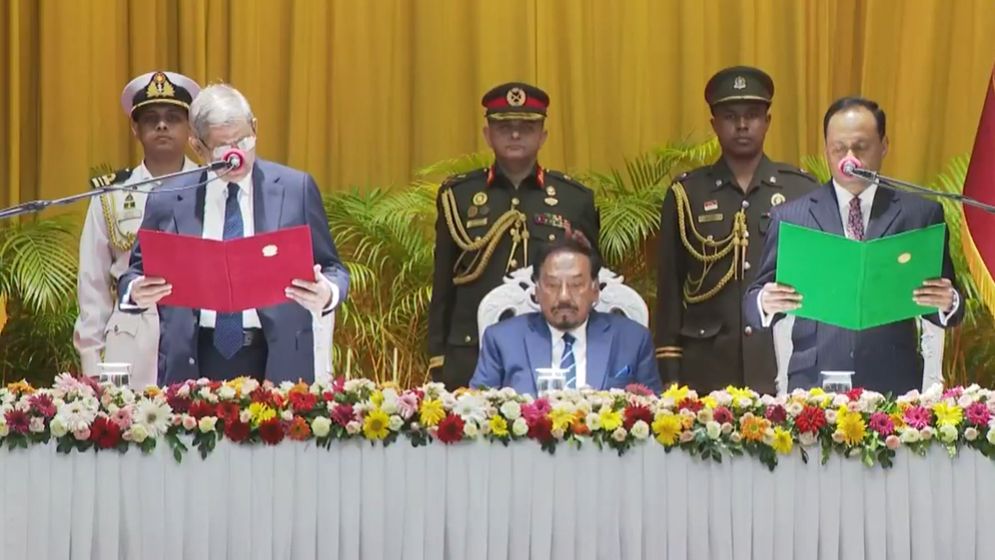 নবনিযুক্ত রাষ্ট্রপতি মির্জা ফখরুলের শপথ অনুষ্ঠান সম্পন্ন