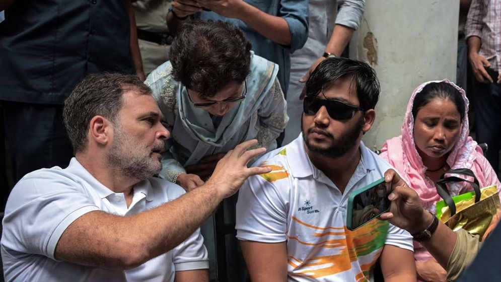 রাহুল গান্ধীর ৬ ঘণ্টার অবস্থানের পর দিল্লি পুলিশের এফআইআর