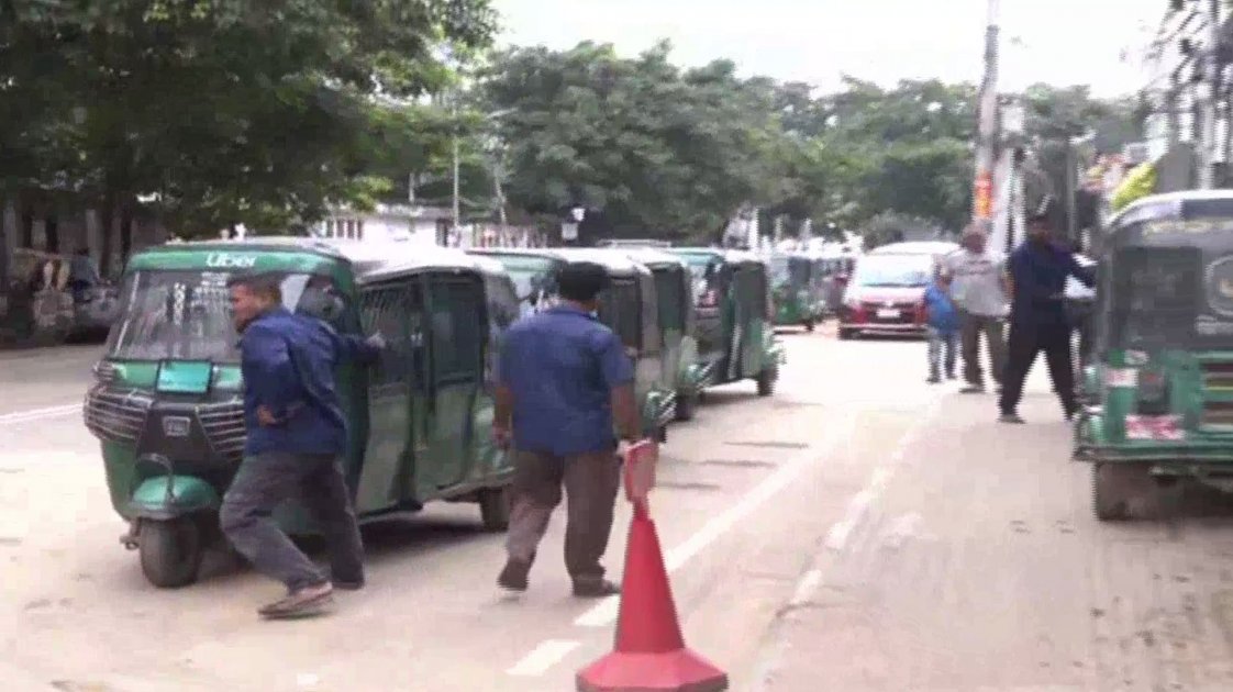 নতুন এলএনজি কার্গো আসায় গ্যাস সরবরাহ বেড়েছে