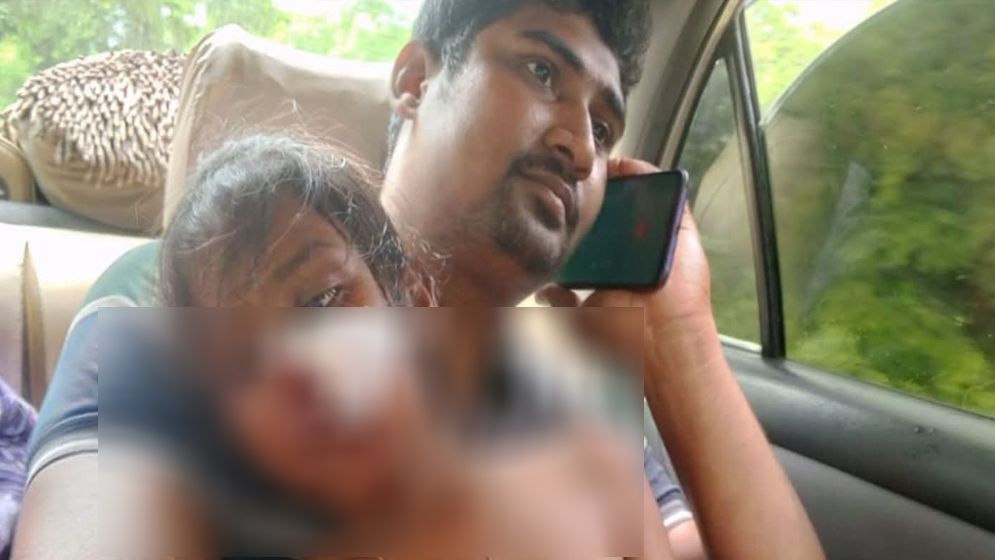 খুলনায় শ্রেণিকক্ষে ফ্যান ছিঁড়ে শিশুর গুরুতর আহত