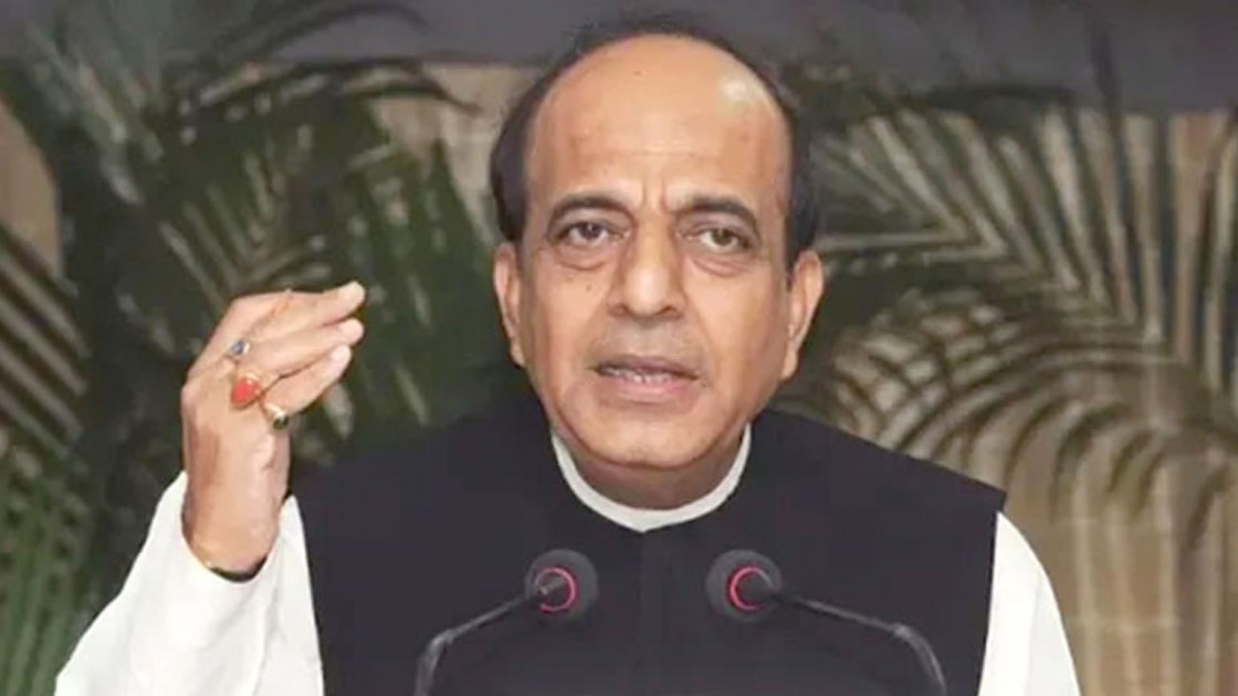 ভারত ও বাংলাদেশ: সমান সম্পর্কের গুরুত্ব তুলে ধরলেন দিনেশ ত্রিবেদী