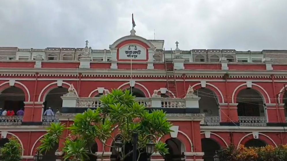 ঝাড়ফুঁক নামক কবিরাজি চিকিৎসায় কিশোরীকে যৌন নিপীড়ন, ১০ বছরের কারাদণ্ড