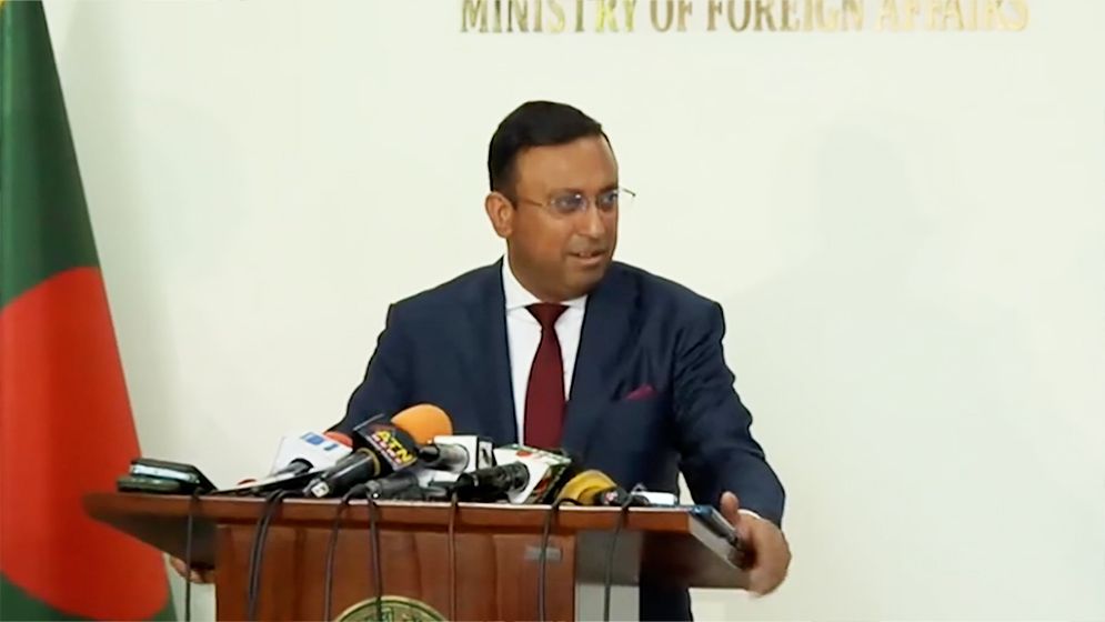 নাগরিকত্ব ইস্যুতে গণমাধ্যমের সমালোচনা পররাষ্ট্র প্রতিমন্ত্রীর