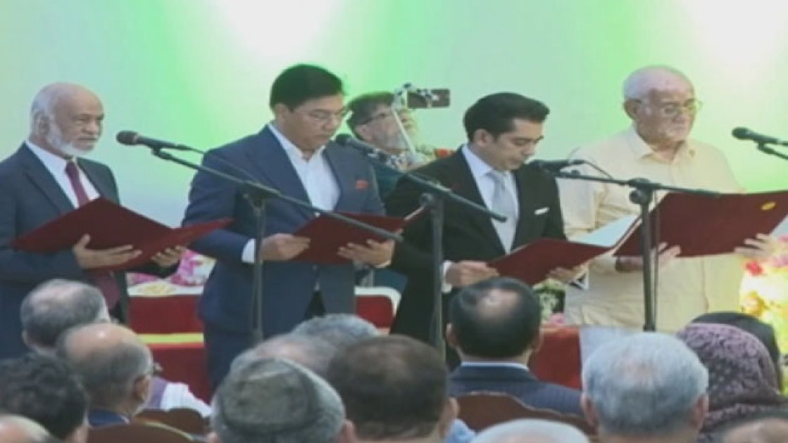 মন্ত্রিসভায় রদবদল: বিশ্লেষকেরা ইতিবাচক ও শঙ্কার কথা বলছেন