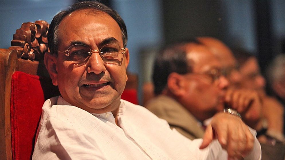 মির্জা আব্বাসকে দুর্নীতির ১৫ মামলায় আদালত খালাস দিয়েছে