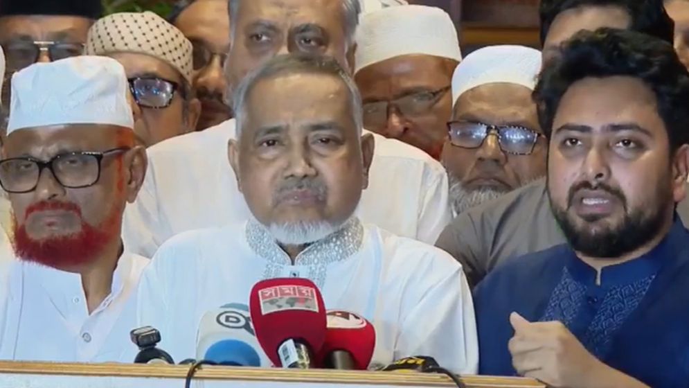 সরকারের আচরণ নিয়ে বিরোধী নেতা তাহেরের তীব্র সমালোচনা