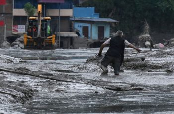 নেপালে বন্যা-ভূমিধসে নিহত ৪৬৯, নিখোঁজ ১৫০০