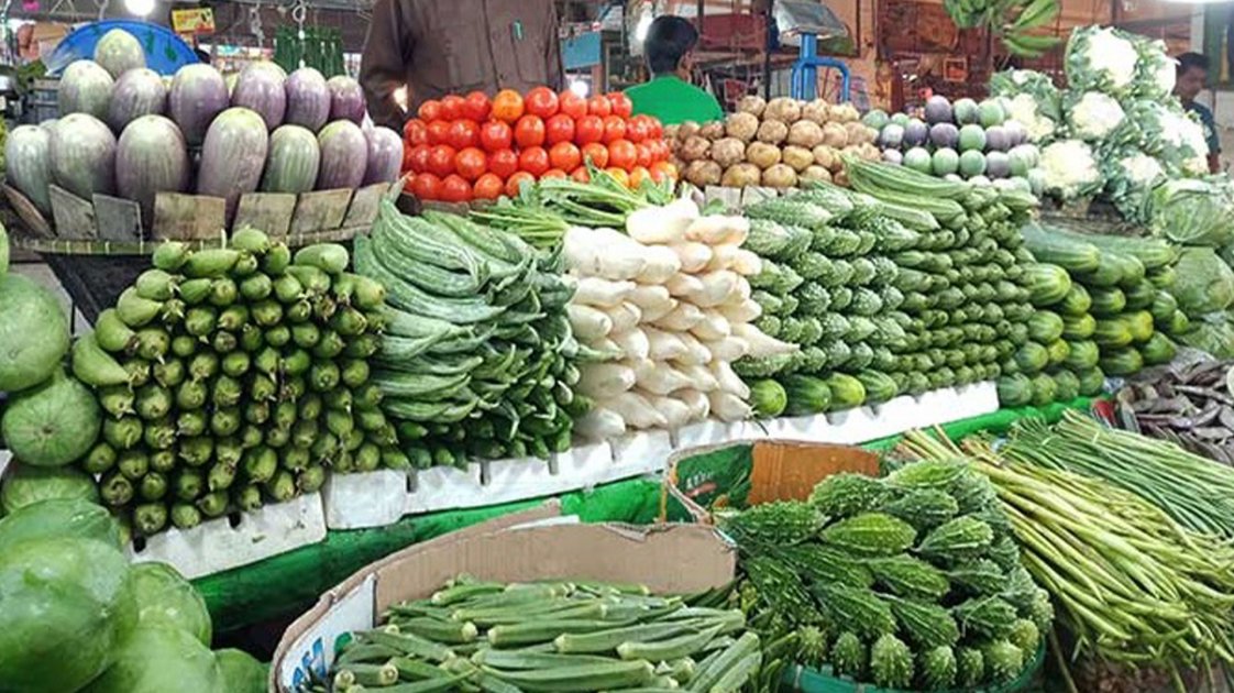 বগুড়ায় কোটি টাকার সবজি নষ্ট, সংরক্ষণের অভাব
