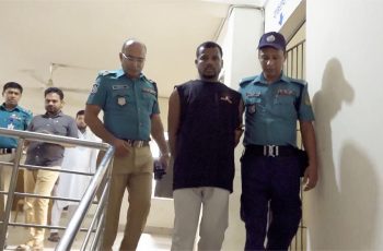 টঙ্গীতে ১ কেজি হেরোইন ও ২৫০০ পিস ইয়াবাসহ মাদক ব্যবসায়ী আটক
