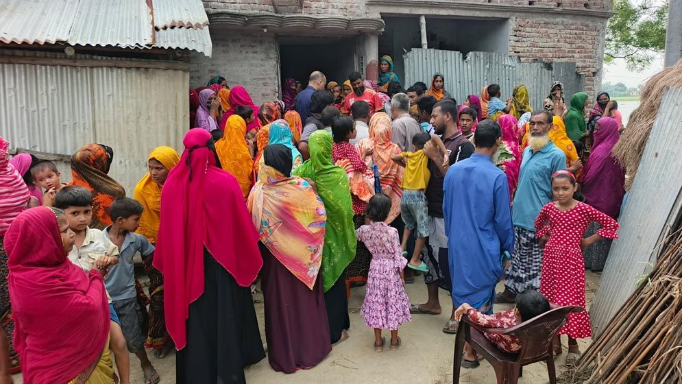 চাঁপাইনবাবগঞ্জে নদীতে গোসল করতে গিয়ে ৫ শিশুর মৃত্যু
