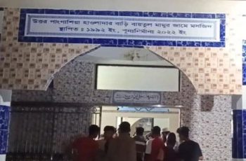 পটুয়াখালীতে মসজিদের শয়নকক্ষ থেকে মুয়াজ্জিনের মরদেহ উদ্ধার