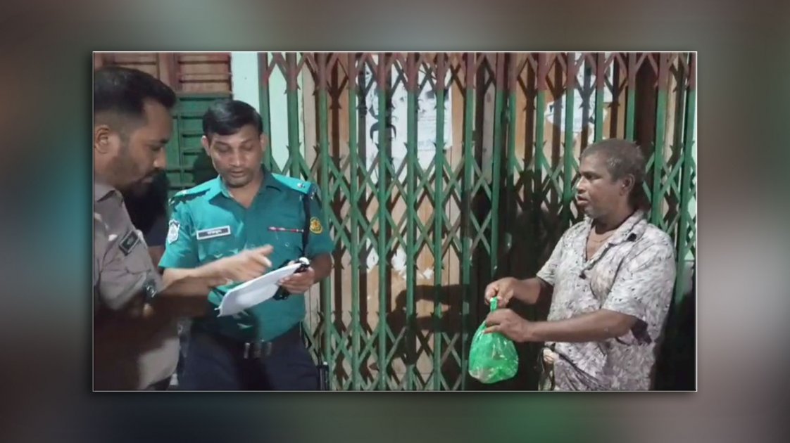 খুলনায় বিএনপির অফিসের সামনে ককটেল বিস্ফোরণ, আহত হয়নি কেউ