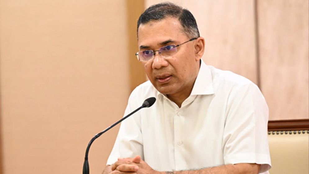 প্রধানমন্ত্রীর নির্দেশে অনুমোদনহীন বাসের বিরুদ্ধে ব্যবস্থা নেওয়ার উদ্যোগ
