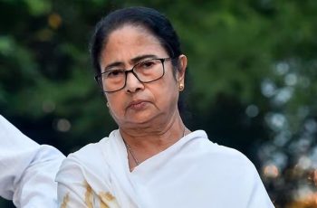 মমতা বন্দ্যোপাধ্যায়ের বিরুদ্ধে কলকাতা পুলিশের মামলা