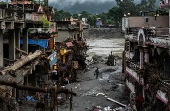 নেপালে পাহাড়ি ঢলে প্রাণহানি বেড়ে ৭৯৪ জনে