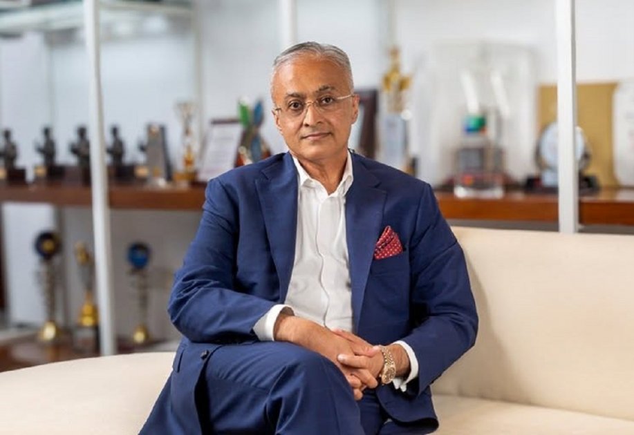 স্ট্যান্ডার্ড চার্টার্ড ব্যাংকের নতুন সিইও এনামুল হক