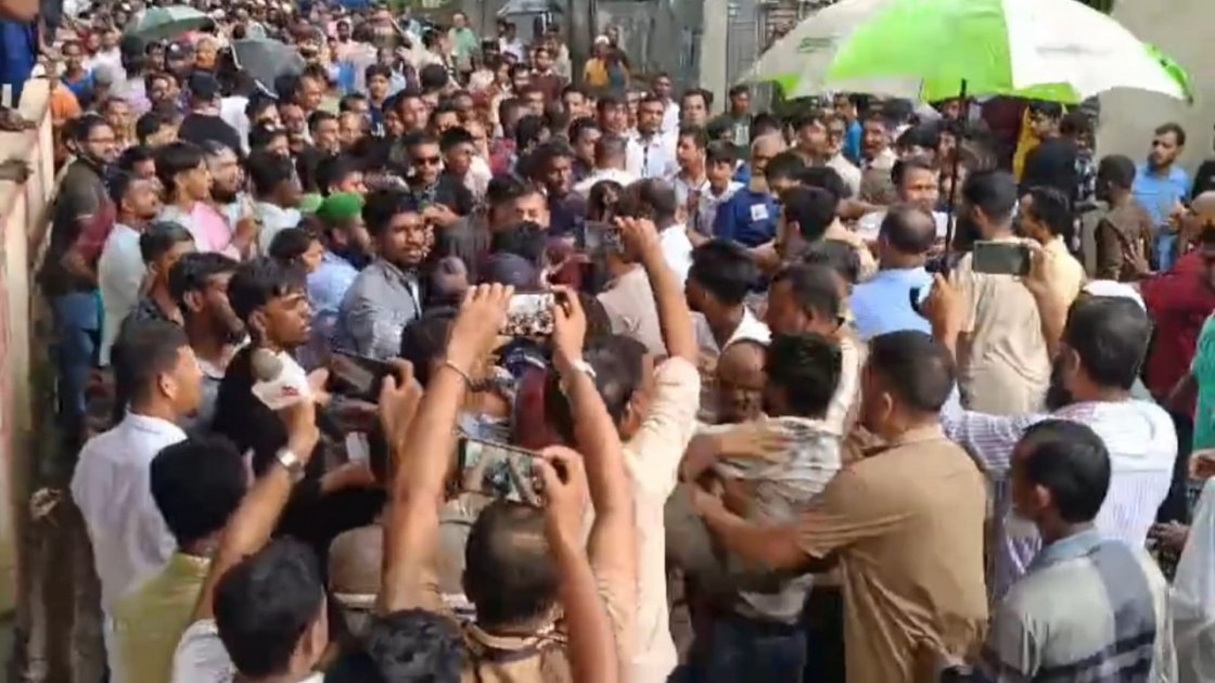 পটুয়াখালীতে বিএনপির প্রতিষ্ঠাবার্ষিকী উদযাপনে সংঘর্ষের ঘটনা