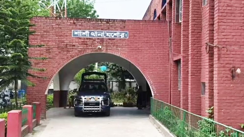 যশোরের শার্শায় দুই শিশুর মৃত্যুর পর পিতার আত্মহত্যা