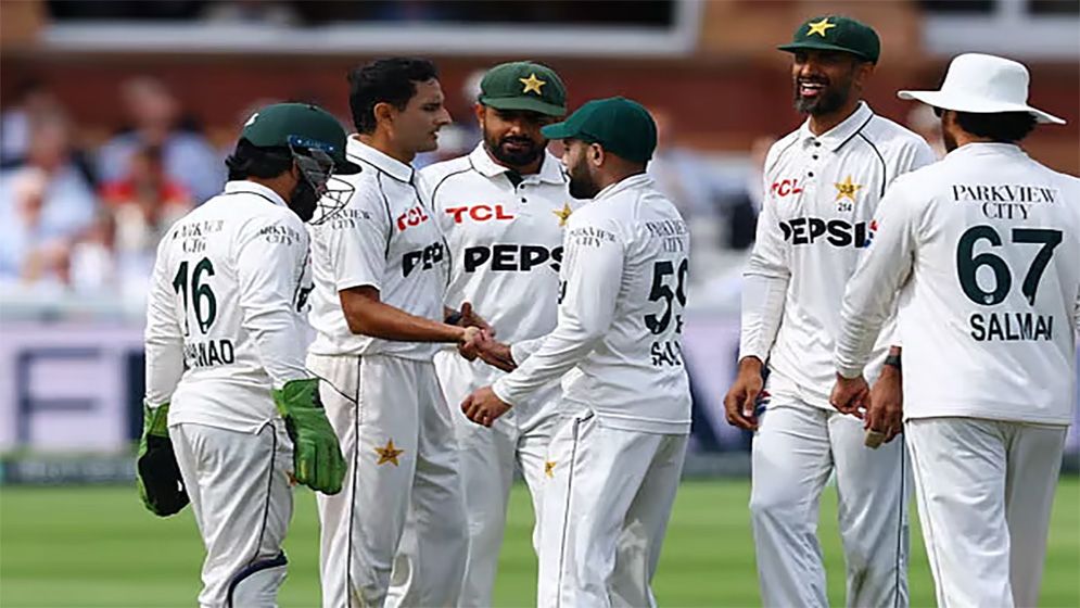 পাকিস্তান ক্রিকেট দলে পরিবর্তন: সাত ক্রিকেটারকে দেশে ফেরত পাঠানো