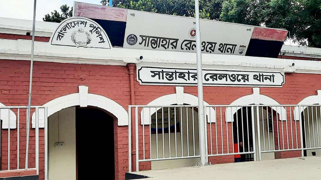 কুড়িগ্রাম এক্সপ্রেসে ধর্ষণের ঘটনায় ৪ পুলিশ প্রত্যাহার