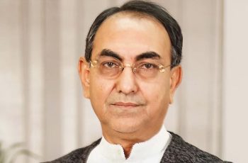 মির্জা আব্বাস চিকিৎসা শেষে দেশে ফিরলেন