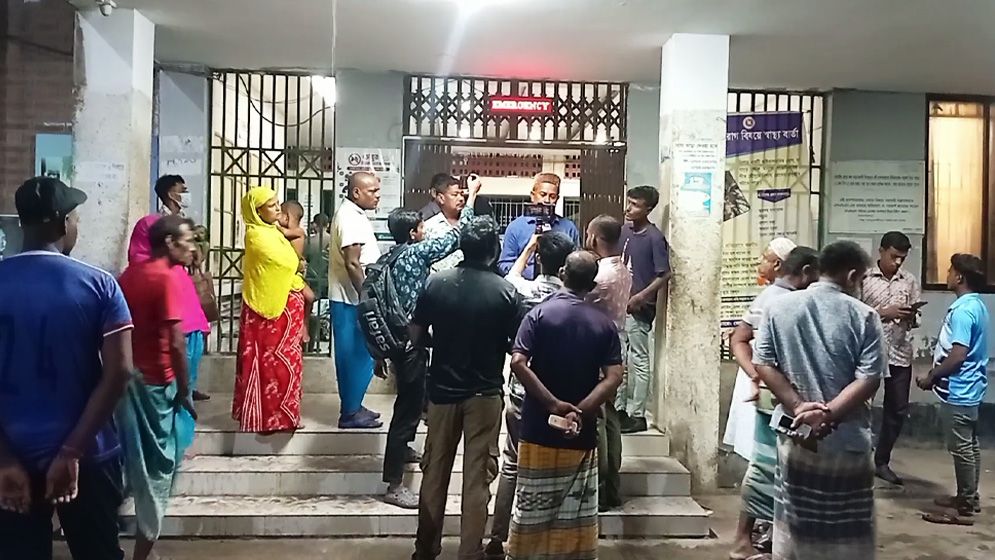 নাটোরে হোমিও চিকিৎসক আনারুল ইসলামকে ছুরিকাঘাতে হত্যা